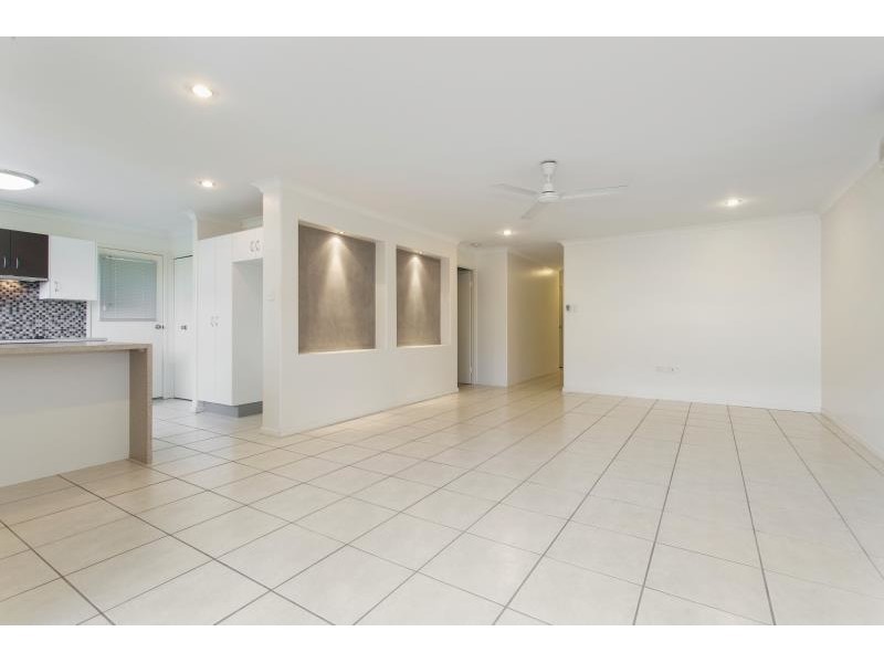 9/269 Richardson Road, Kawana QLD 4701